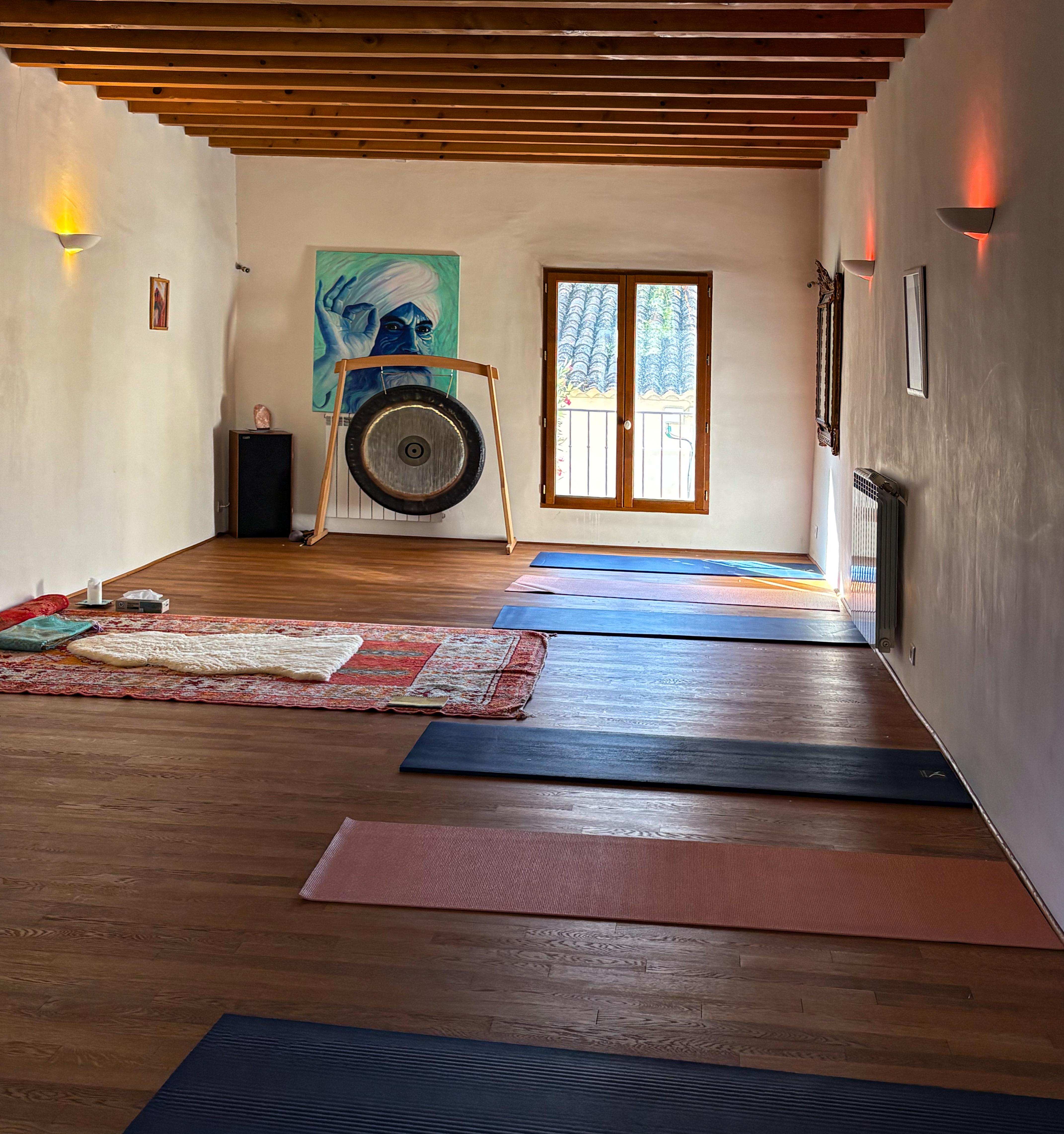 Salle Kundalini yoga Satnam Cadenet